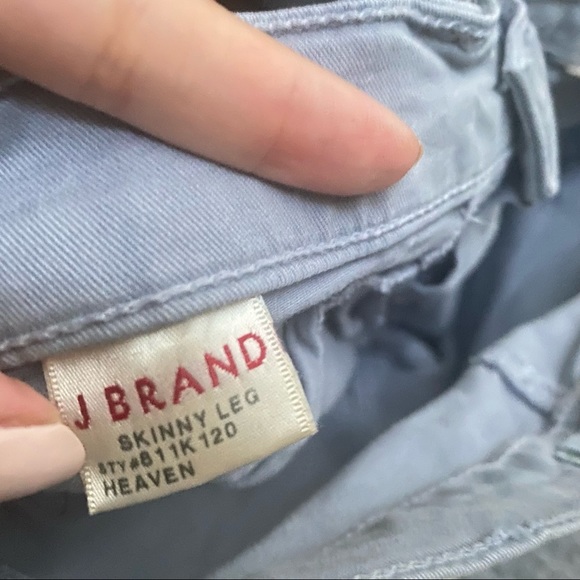 J BRAND Gray Skinny Leg Ankle Jeans in Heaven - Picture 6 of 11